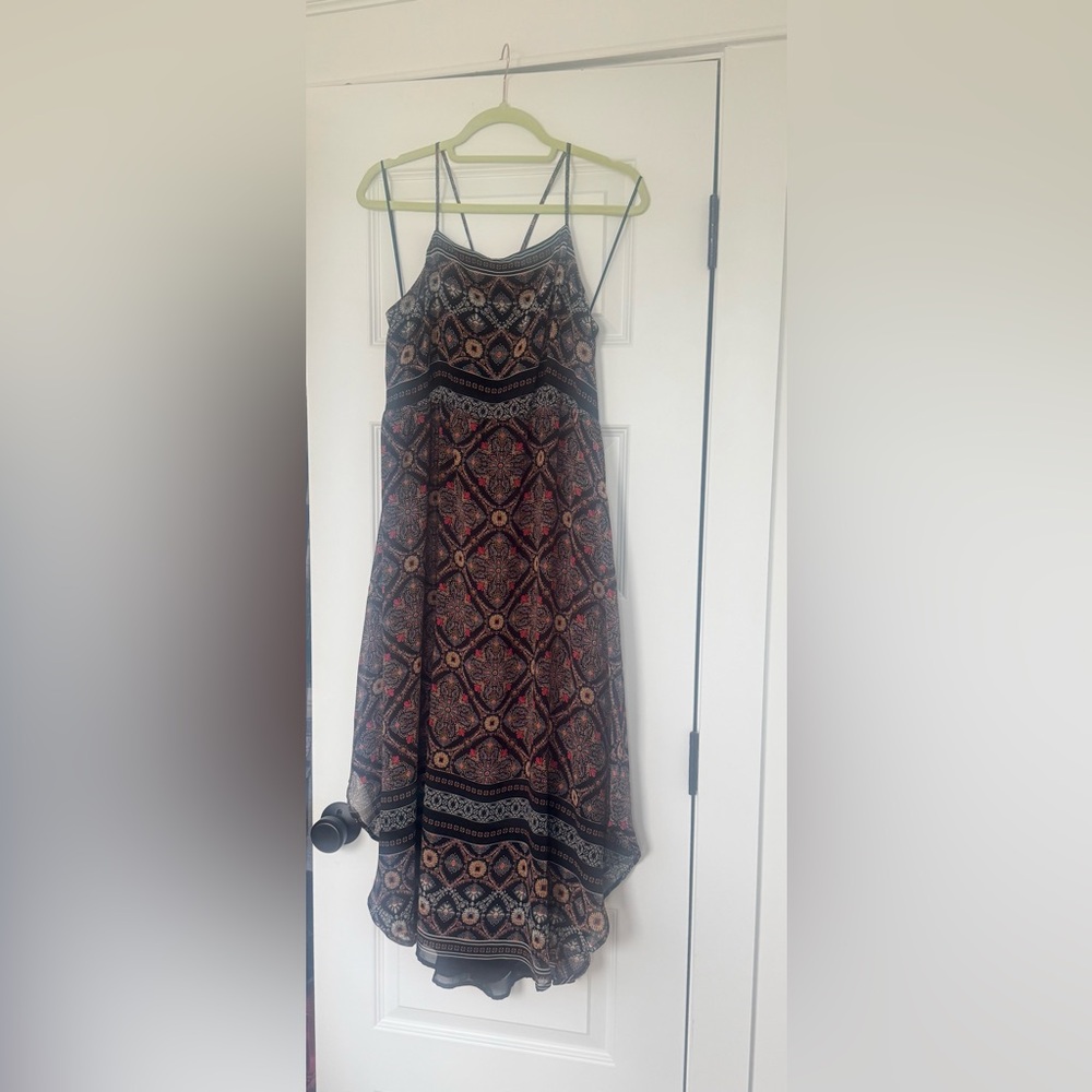 Melrose and Market Patterned Maxi Dress in Black and Red